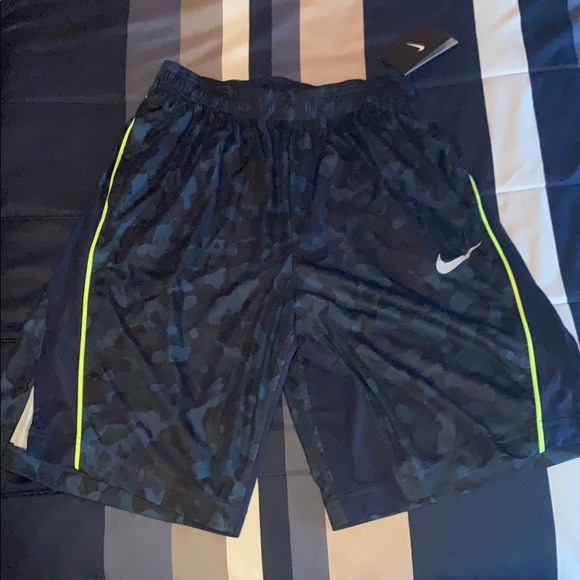 nike dri fit shorts navy blue